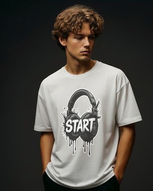 "Start" Oversized T-Shirt – Relaxed fit